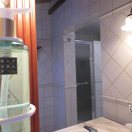 Villa With Pool And Private Access To The *