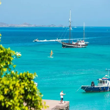 With Pool And Private Access To The * Corralejo